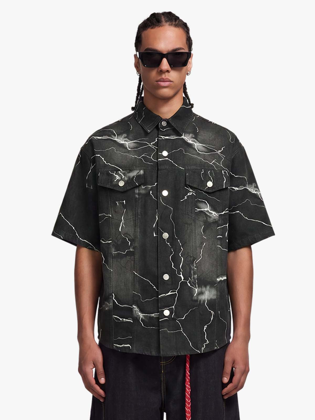Vintage Lightning Bolt Graphic Denim Short Sleeve Shirt Vintage Lightning Bolt Graphic Denim Short Sleeve Shirt