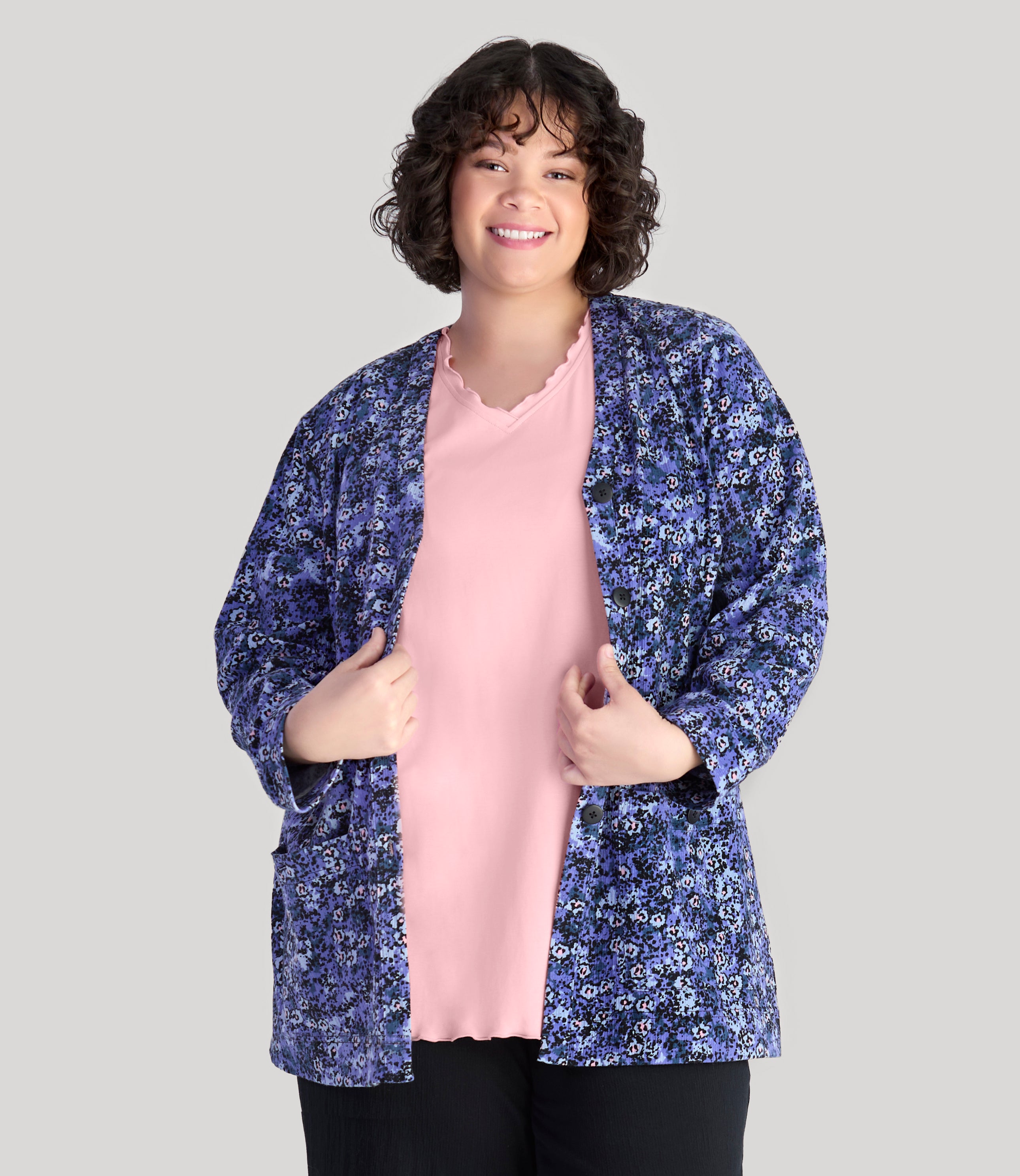 EZ Style Cottons Long Sleeve Patch Pocket Jacket Blue Meadow Print, X Blue Meadow Print EZ Style Cottons Long Sleeve Patch Pocket Jacket Blue Meadow Print, X Blue Meadow Print