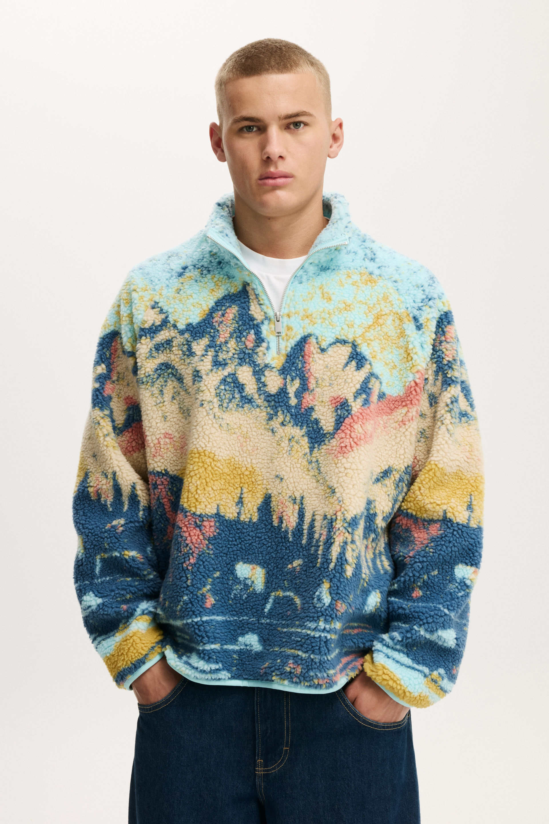 Cotton On Men – Quarter Zip Teddy Fleece – Blue multi mountains Cotton On Men – Quarter Zip Teddy Fleece – Blue multi mountains