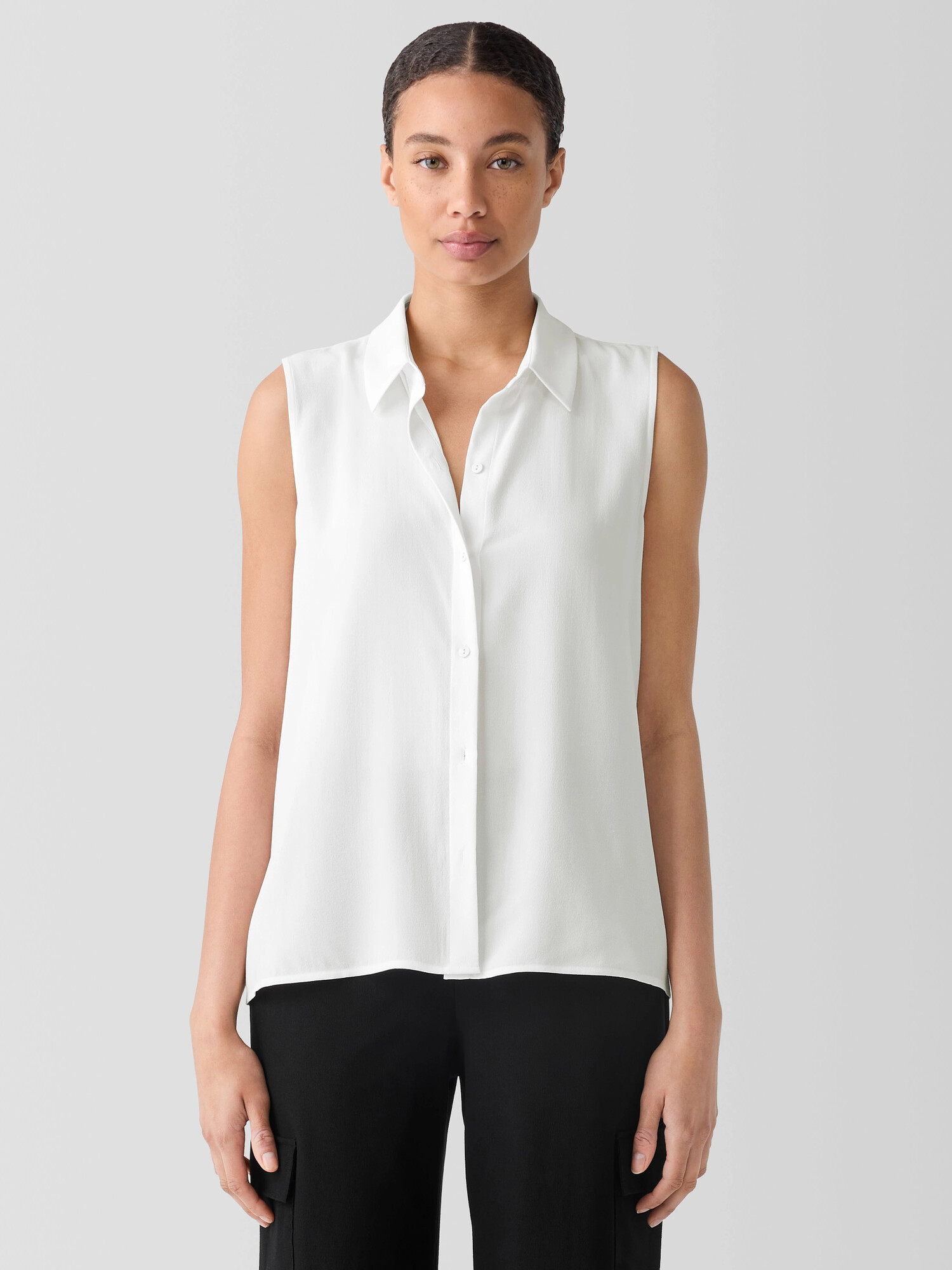 Silk Georgette Crepe Classic Collar Sleeveless Shirt Silk Georgette Crepe Classic Collar Sleeveless Shirt