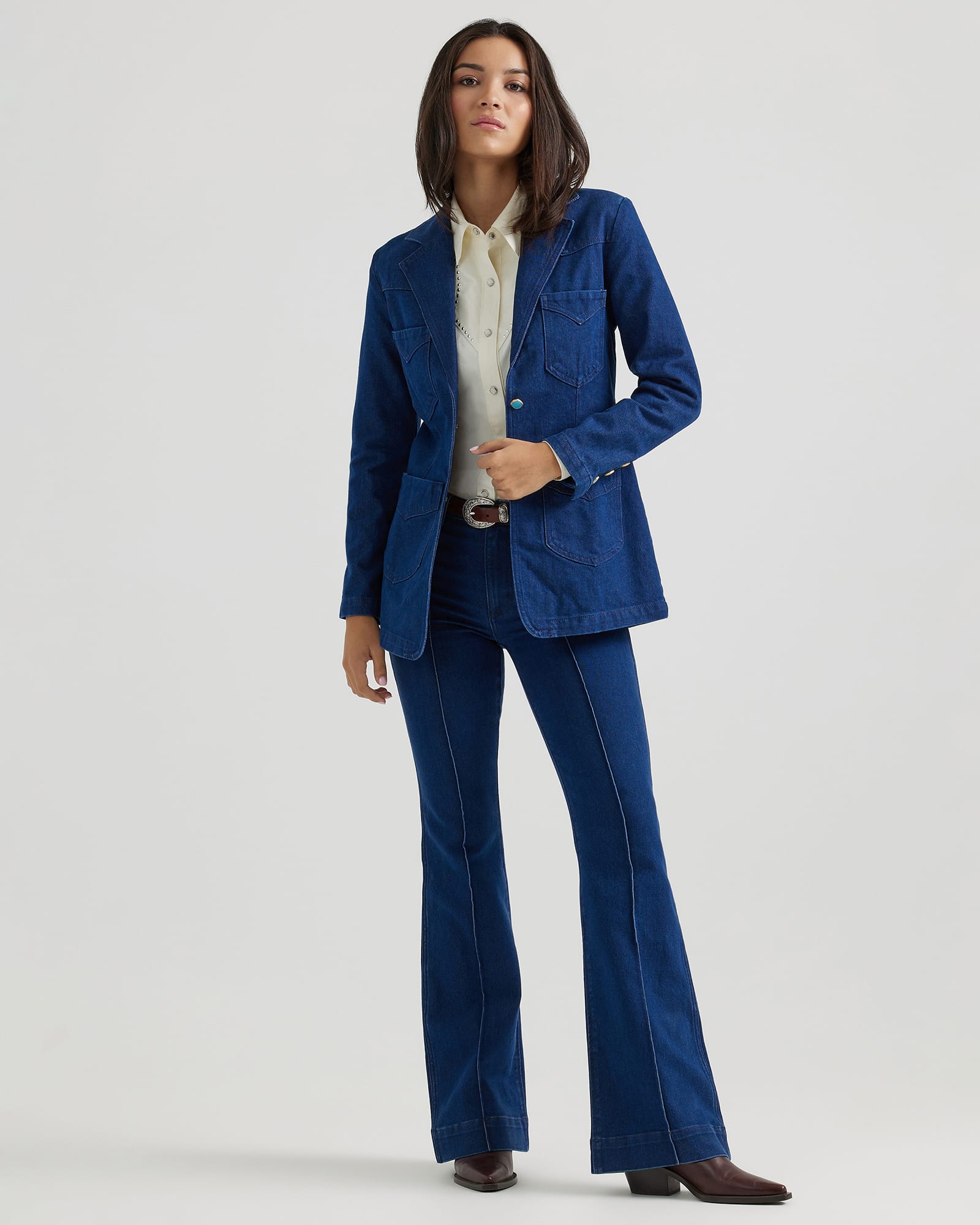 Wrangler x Yellow Rose by Kendra Scott ‘s Fitted Blazer