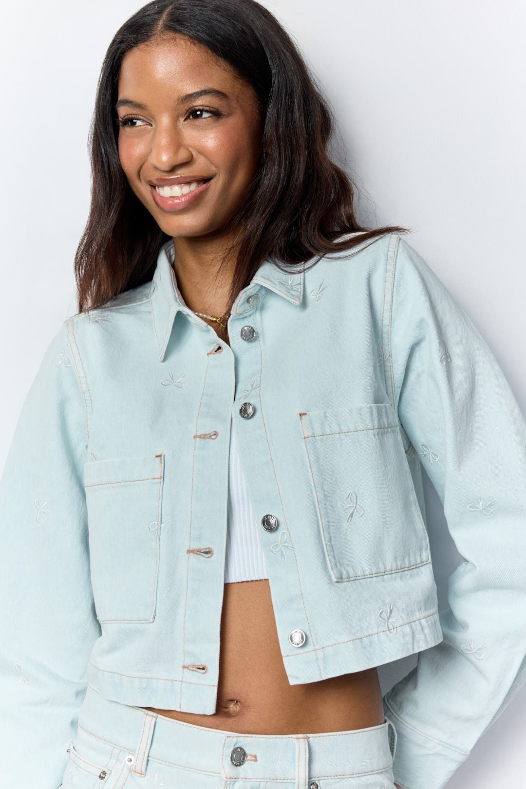 LE Jean Bow Embroidered Overshirt Blue LE Jean Bow Embroidered Overshirt Blue