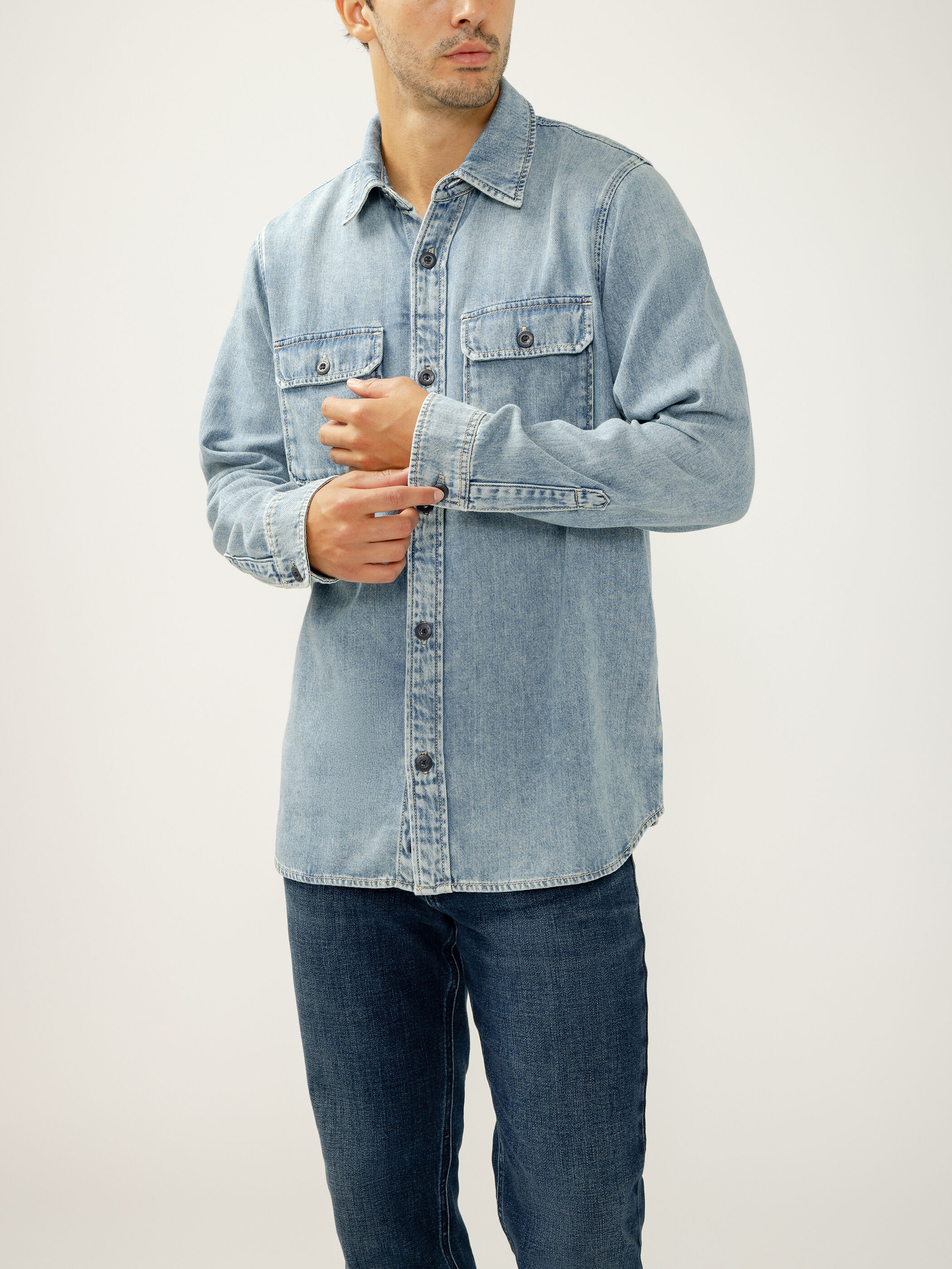 Men’s Denim Button-Up Shirt Amalfi Size S by Silver Jeans