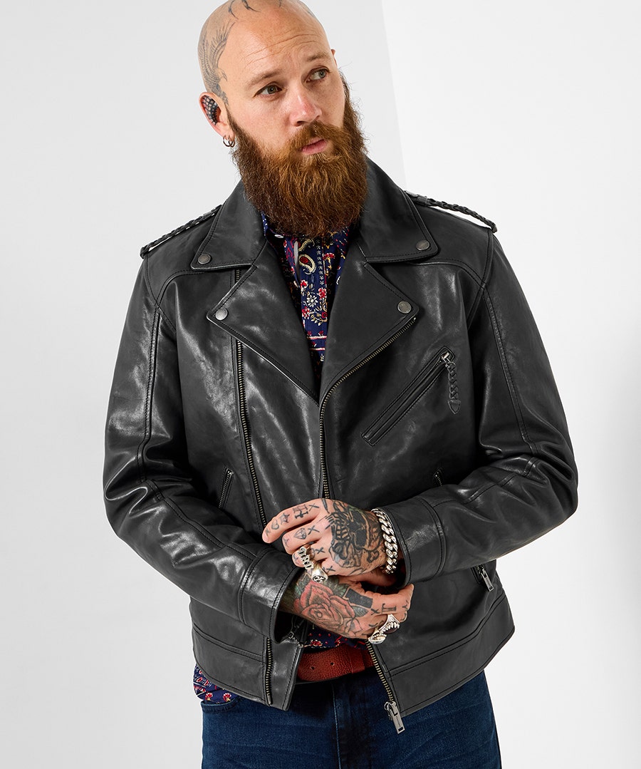 Very Vintage Leather Biker Jacket – Size Large – Black – by Joe Browns Very Vintage Leather Biker Jacket – Size Large – Black – by Joe Browns