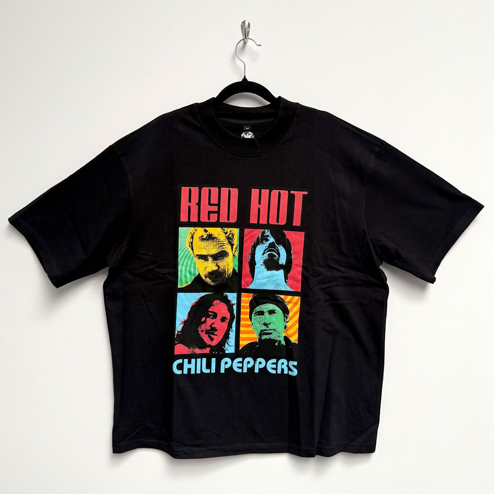 RED HOT CHILI PEPPERS – PORTRAIT PHOTOS – Oversized Boxy Shirt Black RED HOT CHILI PEPPERS – PORTRAIT PHOTOS – Oversized Boxy Shirt Black