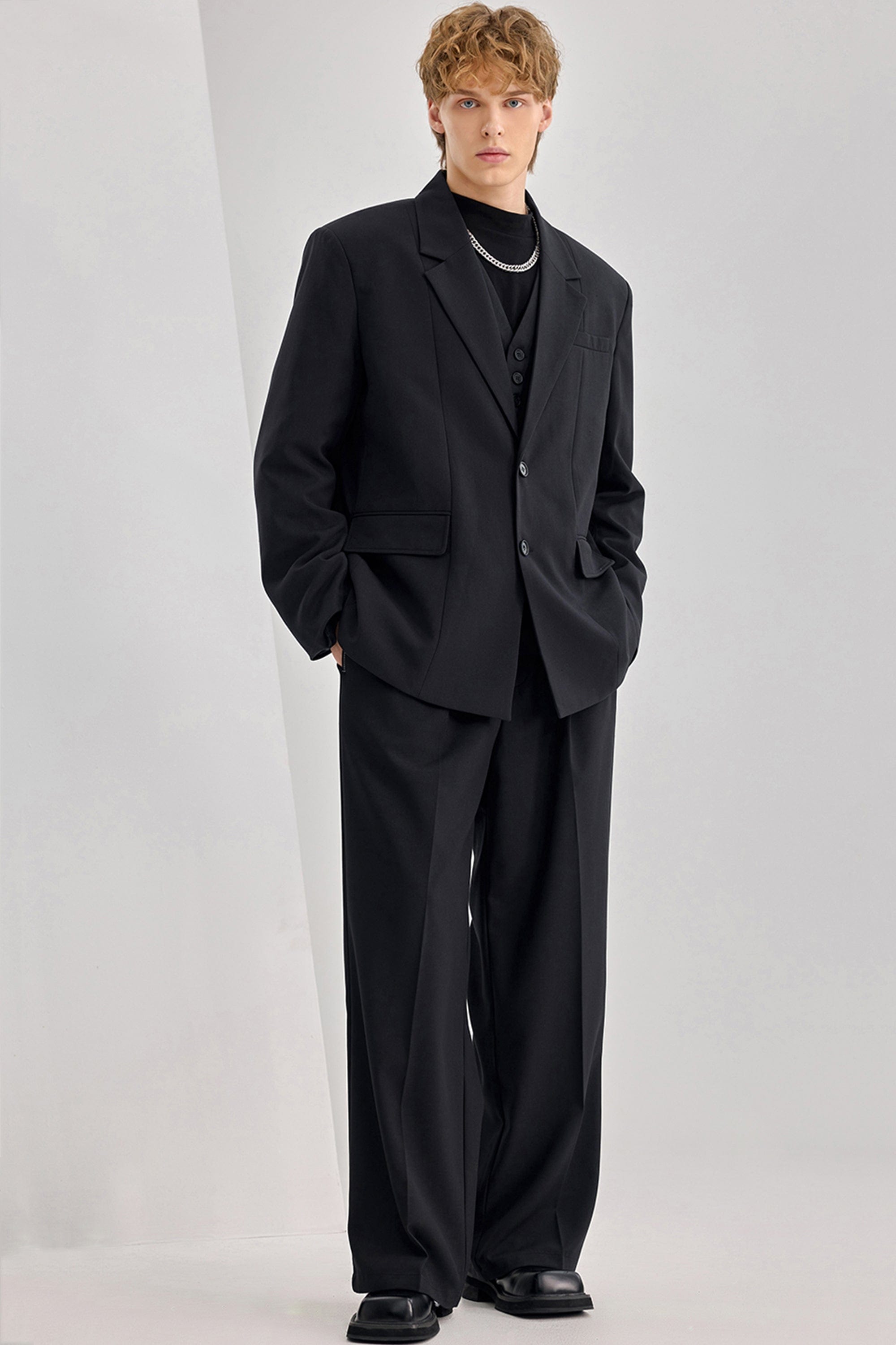Men’s Black Suit -Piece Single-Breasted Blazer with Trousers – Black R