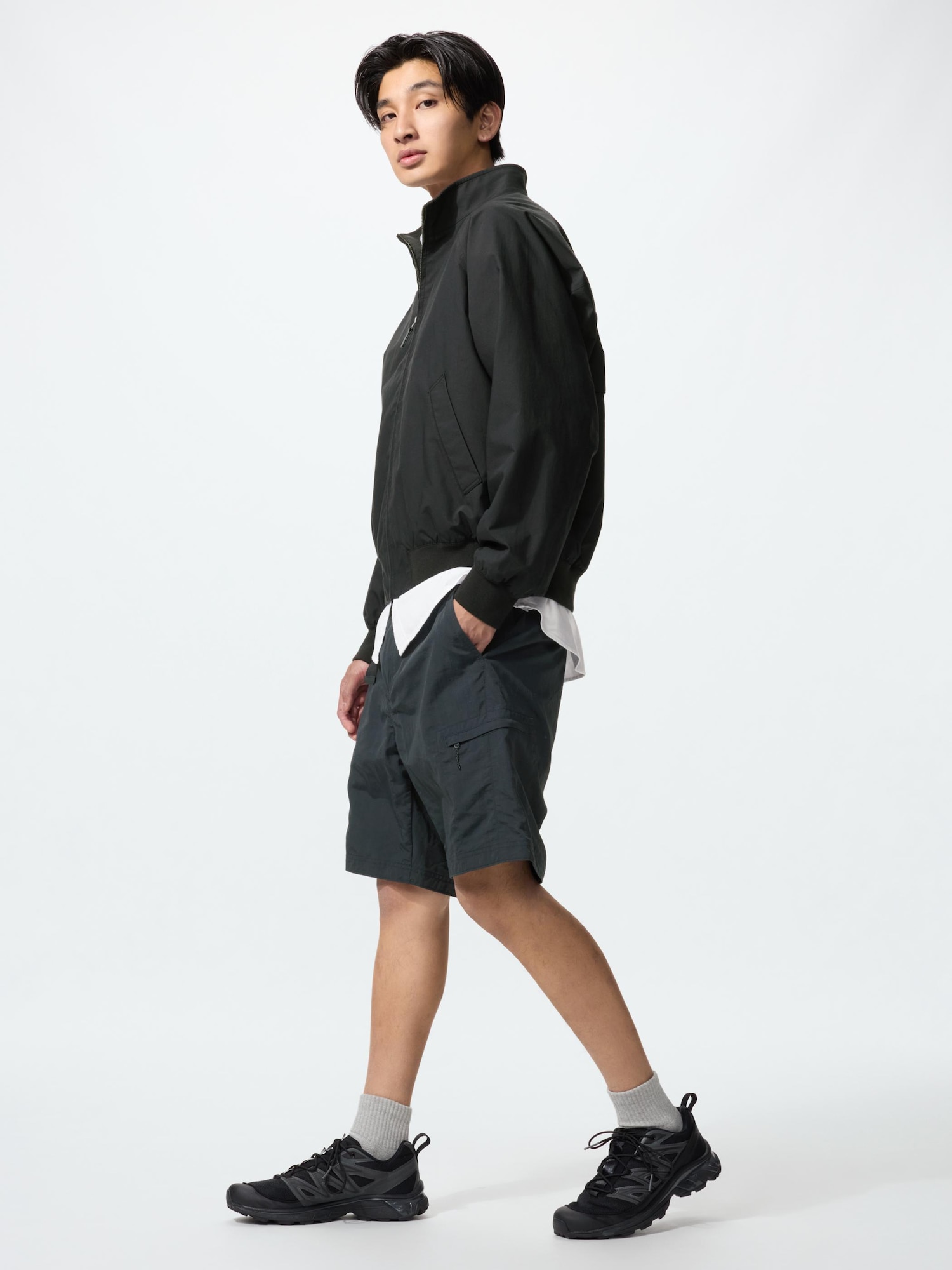 UNIQLO Men’s Geared Shorts ” with Water-Repellent, Black