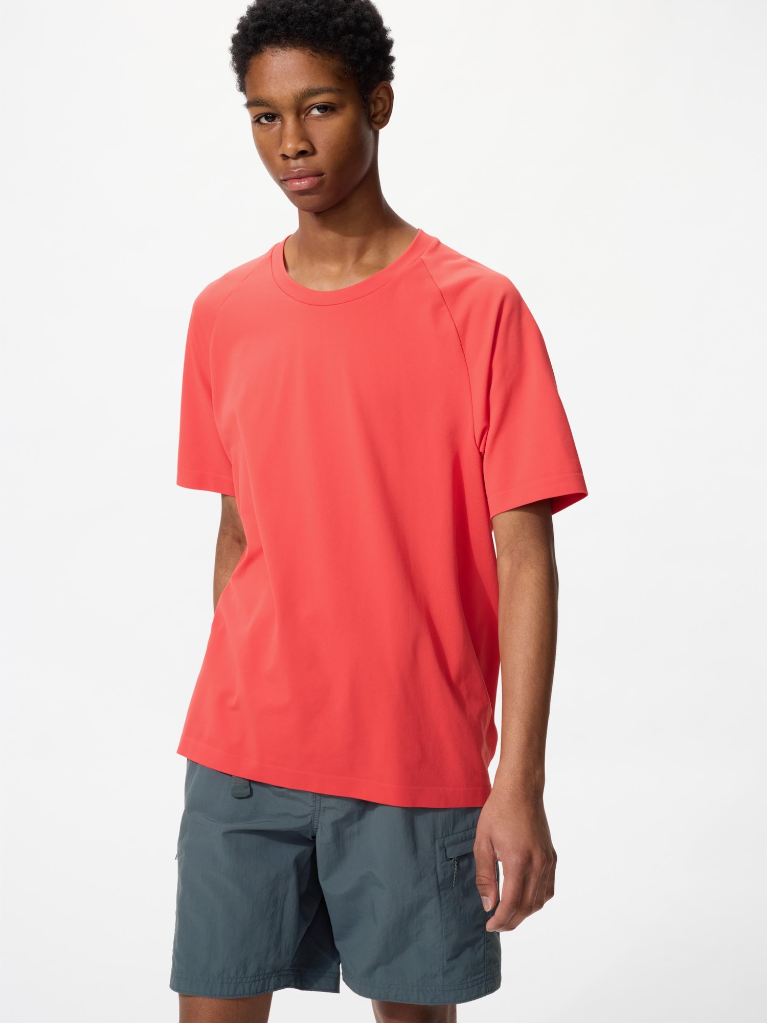 UNIQLO Men’s DRY-EX Shirt, Red UNIQLO Men’s DRY-EX Shirt, Red