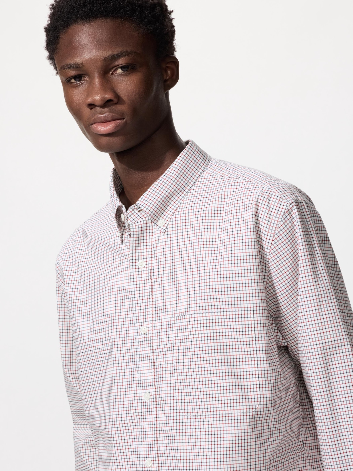 UNIQLO Men’s Broadcloth Shirt Button Down Checked, Red, Large, % Cotton UNIQLO Men’s Broadcloth Shirt Button Down Checked, Red, Large, % Cotton