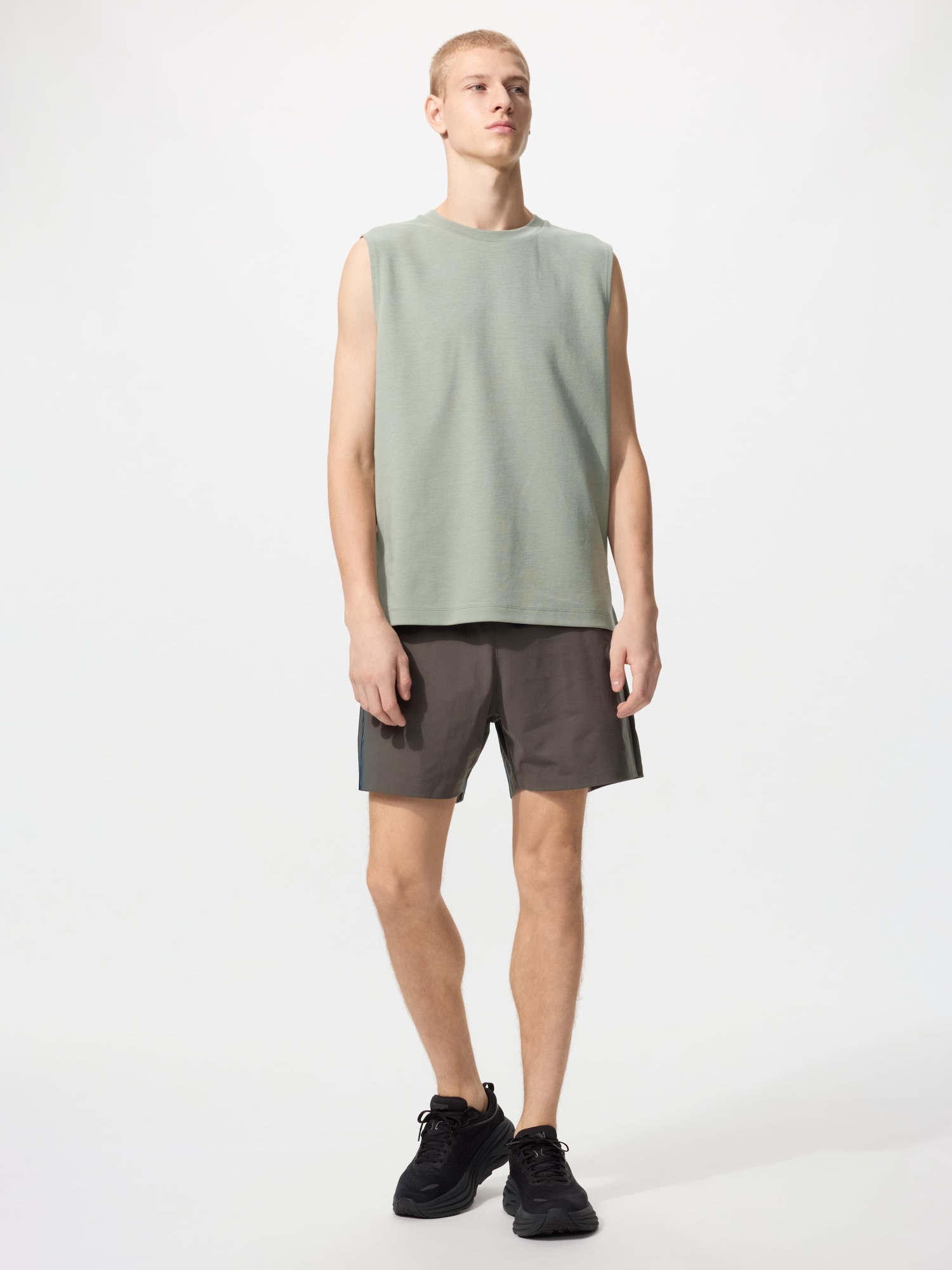UNIQLO Men’s Ultra Stretch Active Shorts “, Brown