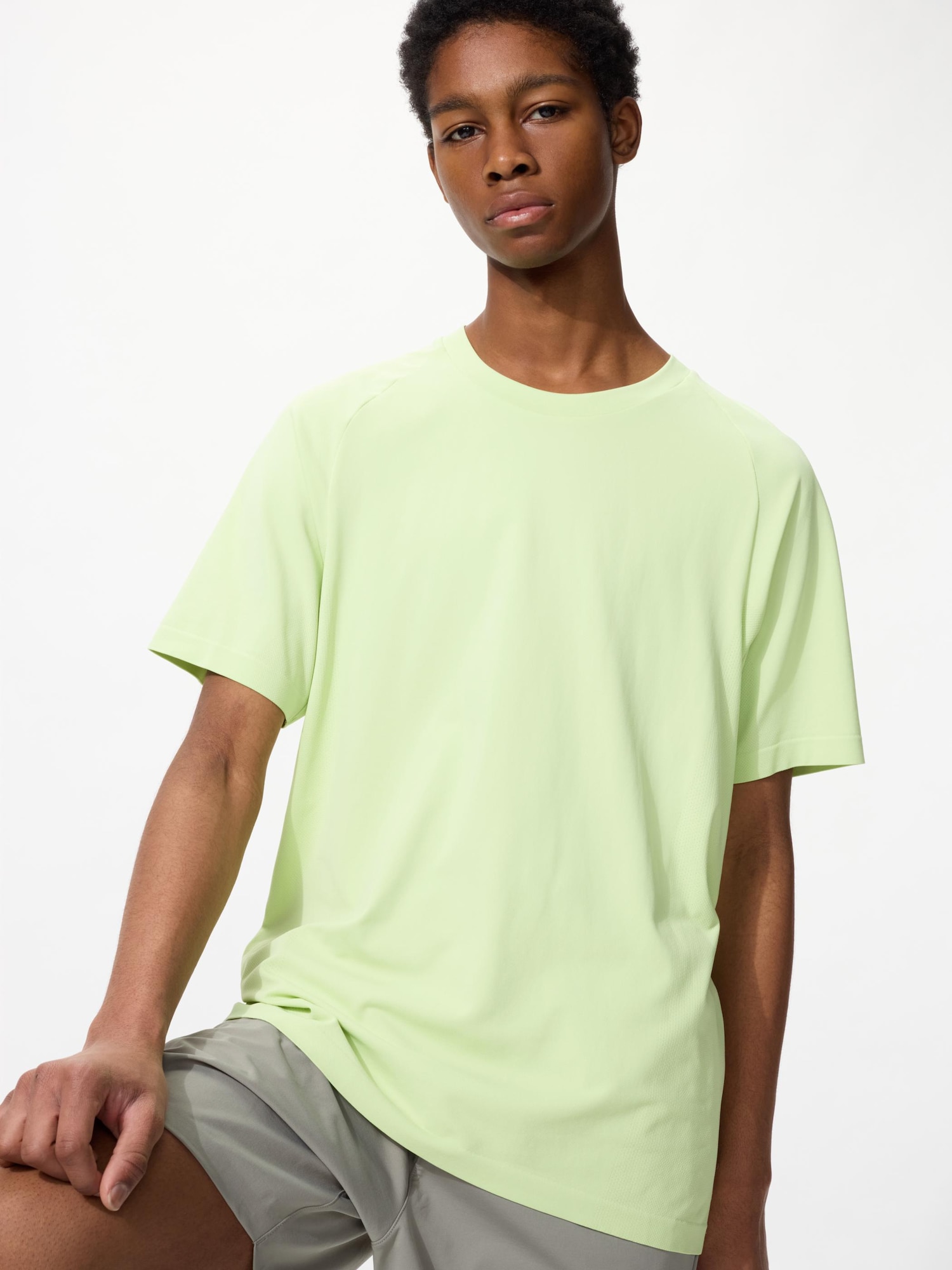 UNIQLO Men’s DRY-EX Shirt, Green