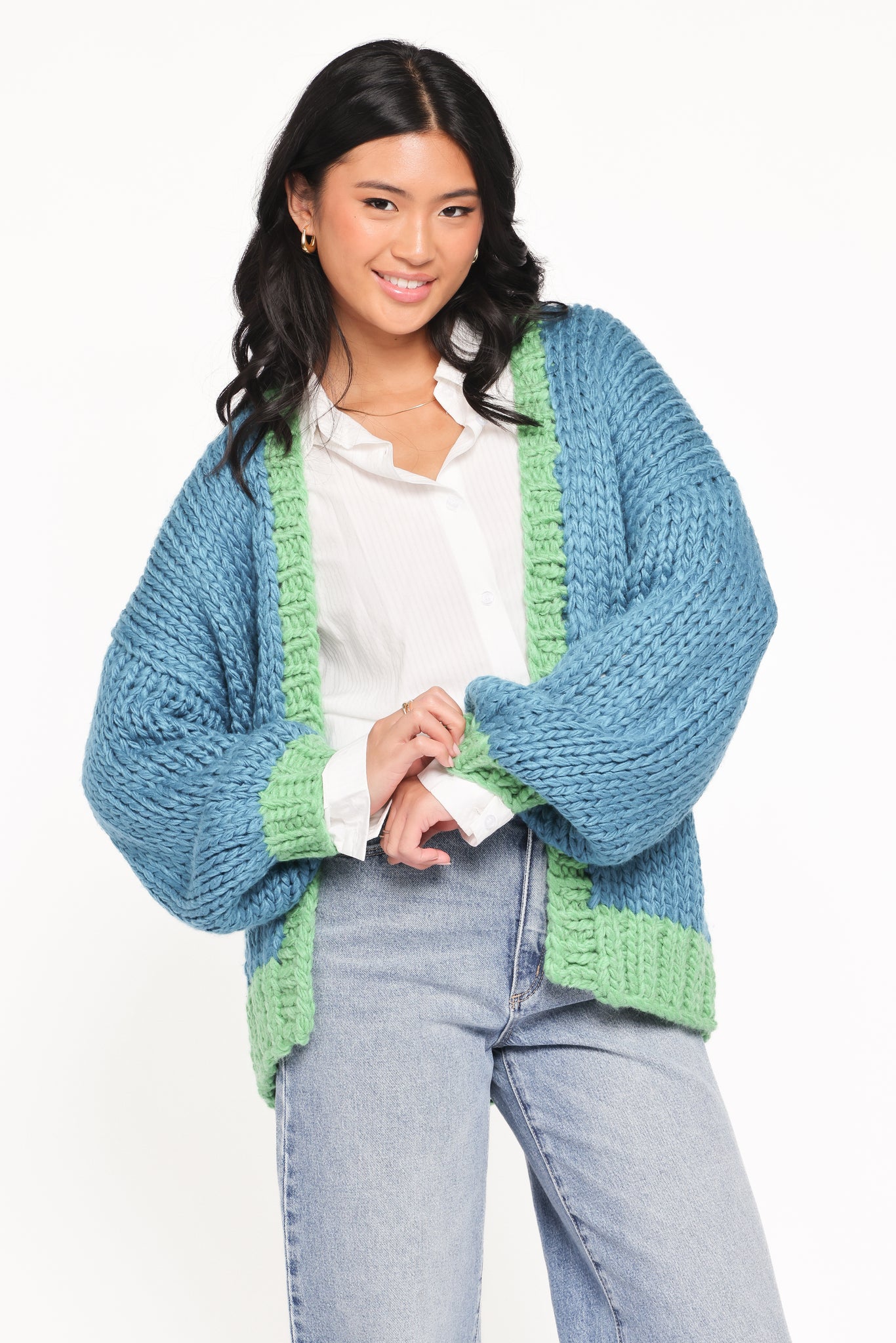 Anige Contrast Trim Cardigan – BlueGreen Anige Contrast Trim Cardigan – BlueGreen