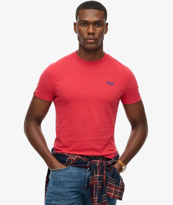 Superdry Men’s Organic Cotton Essential Logo shirt Red Superdry Men’s Organic Cotton Essential Logo shirt Red