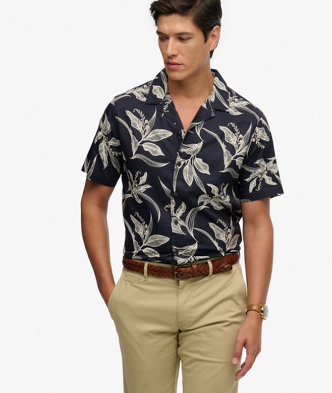 Superdry Men’s Hawaiian Print Short Sleeve Shirt Navy Superdry Men’s Hawaiian Print Short Sleeve Shirt Navy