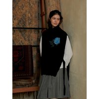 NAT wool turtleneck strap vest roseraie black NAT wool turtleneck strap vest roseraie black