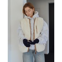 Reversible sherpa fleece vest Reversible sherpa fleece vest