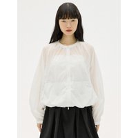 Logo Patch Volume Shirring Windbreaker [WHITE]