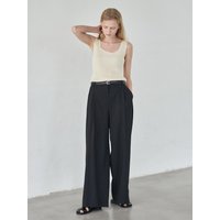 Side Tuck Wide Trousers _ Black Side Tuck Wide Trousers _ Black