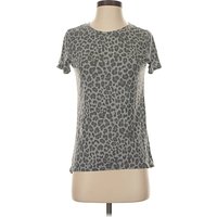 Zoe+Liv Short Sleeve Shirt: Gray Animal Print Pattern Tops